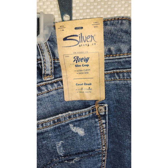 Silver Jeans Co Avery Slim Crop Indigo Distressed Button Fly Jeans W34 L25 - Picture 8 of 12